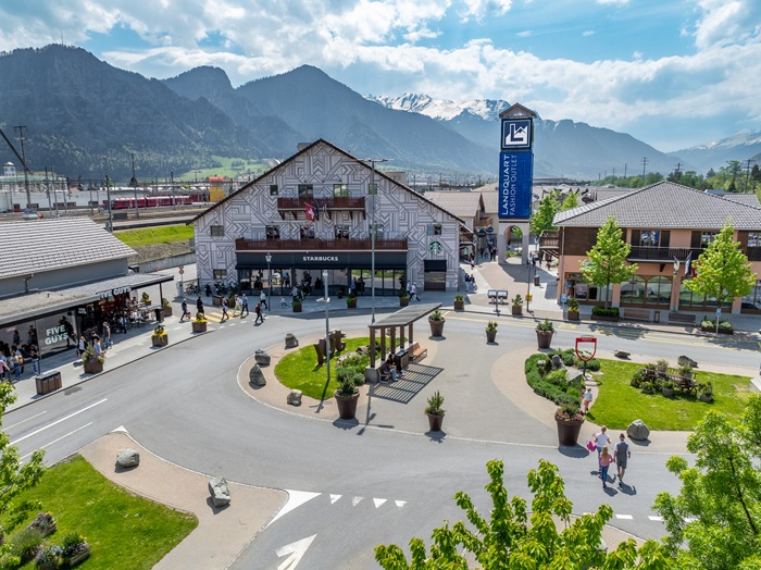 You are currently viewing Shopping Upgrade with Alpine Views: Landquart Fashion Outlet Opens a New Chapter from April 2026 