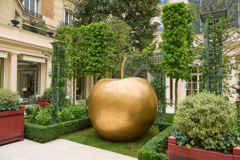 Read more about the article A Season of Art, Style and Influence at Le Bristol Paris