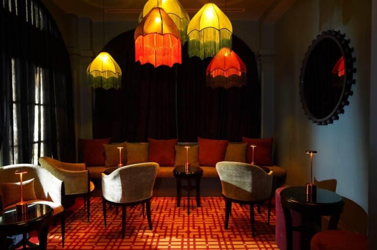 Read more about the article Raffles Hotel Le Royal Launches Mindy’s, a New Speakeasy, in Cambodia