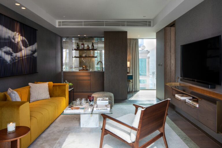 Read more about the article The Hari Hong Kong: 7 Reasons Why This Boutique Luxury Hotel Stands Out